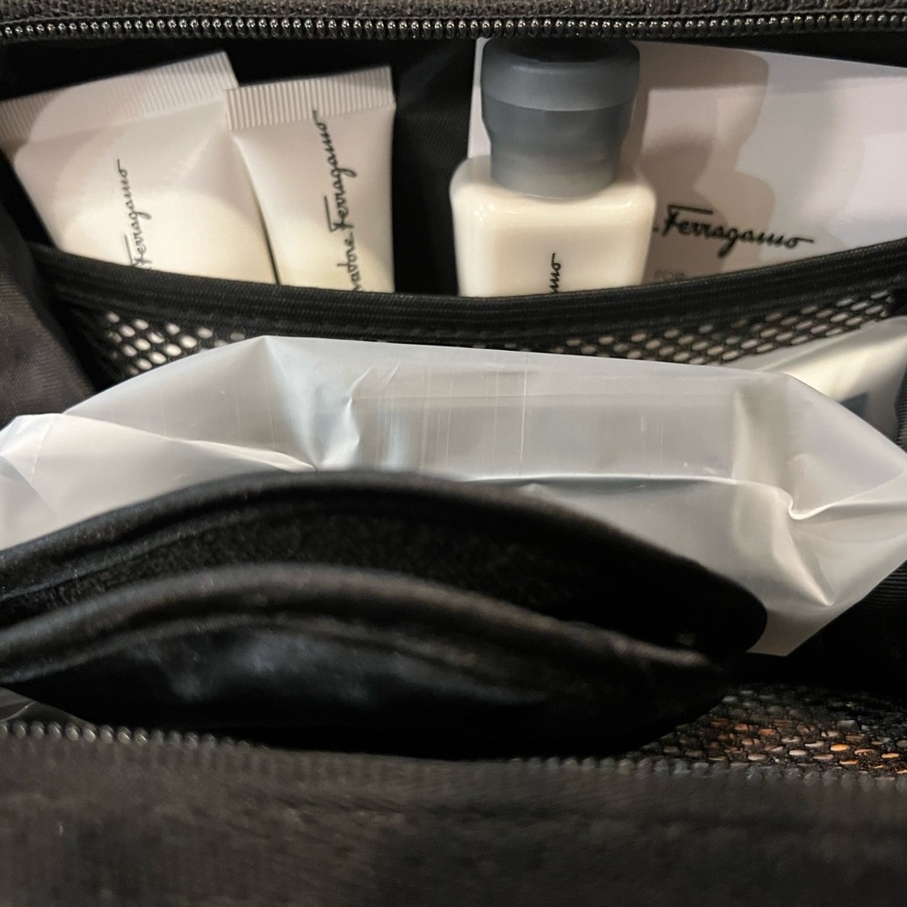 Salvatore Ferragamo X Eva Air Travel Case - Picture 3 of 4